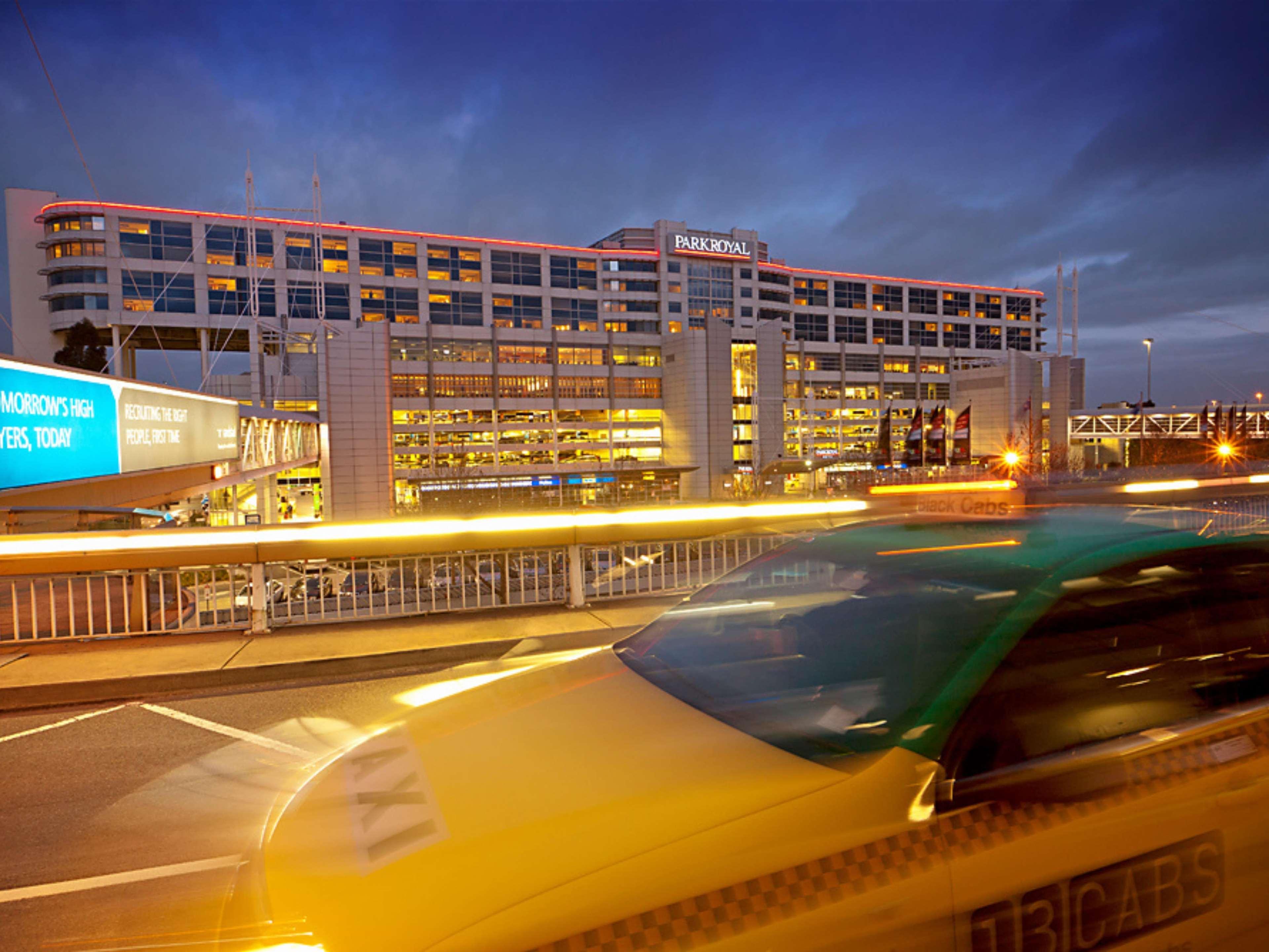 Parkroyal Melbourne Airport Tullamarine Exterior foto